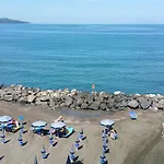 Giosue' A Mare Sorrento