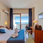 Otel Giosue' A Mare Sorrento Meta