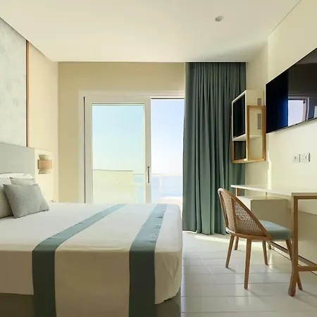 Giosue' A Mare Sorrento מלון 4*