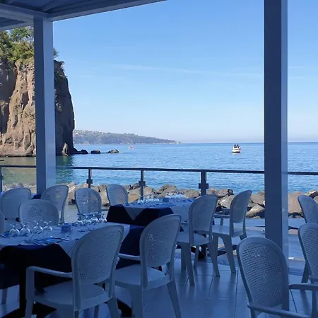 Giosue' A Mare Sorrento Hotel