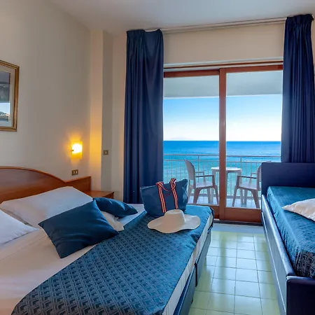 Giosue' A Mare Sorrento