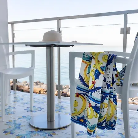 Giosue' A Mare Sorrento 4*