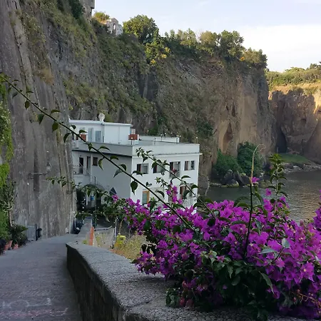 Giosue' A Mare Sorrento Hotel
