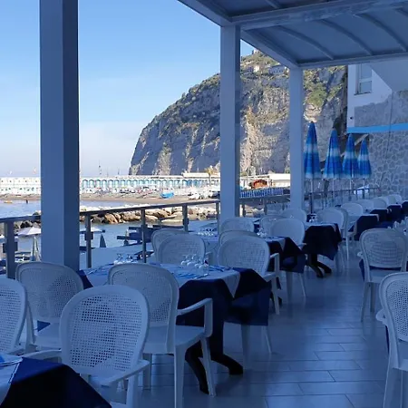 Hotel Giosue' A Mare