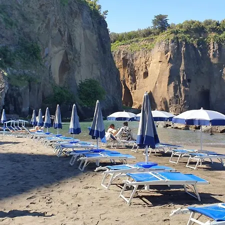 Hotel Giosue' A Mare Meta