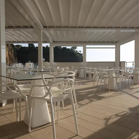 Hotel Giosue' A Mare