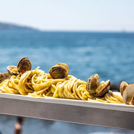 Hotell Giosue' A Mare Sorrento