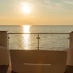 Giosue' A Mare Sorrento Hotel Meta