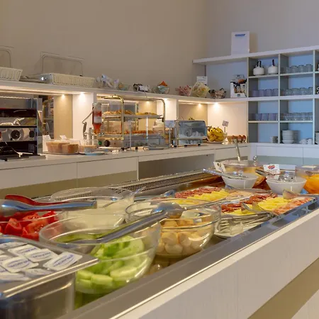 Hotel Giosue' A Mare 4*