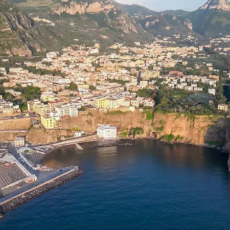 Giosue' A Mare Sorrento Hotel Meta