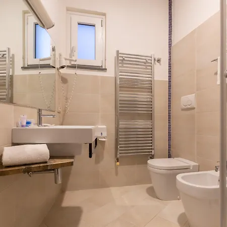 Hotel Giosue' A Mare Sorrento 4*