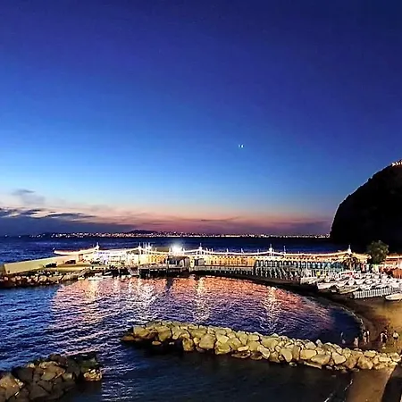 Giosue' A Mare Sorrento