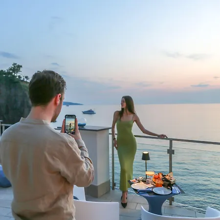 Giosue' A Mare Sorrento Szálloda Meta