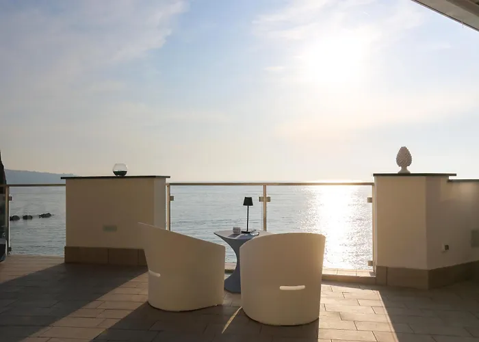 Giosue' A Mare Sorrento Hotel