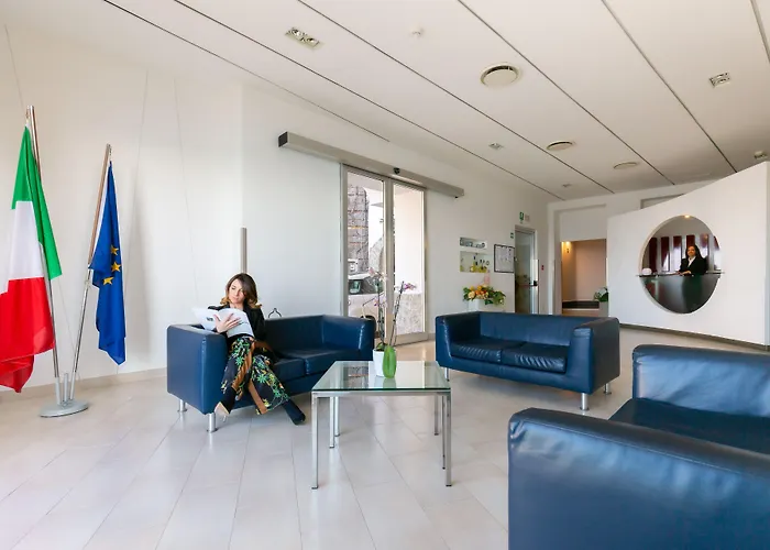 Hotel Giosue' A Mare Sorrento 4*