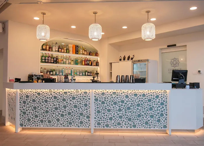 Hotel Giosue' A Mare Sorrento 4*