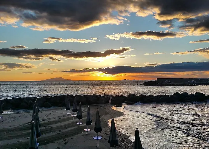 Hotel Giosue' A Mare Sorrento 4*